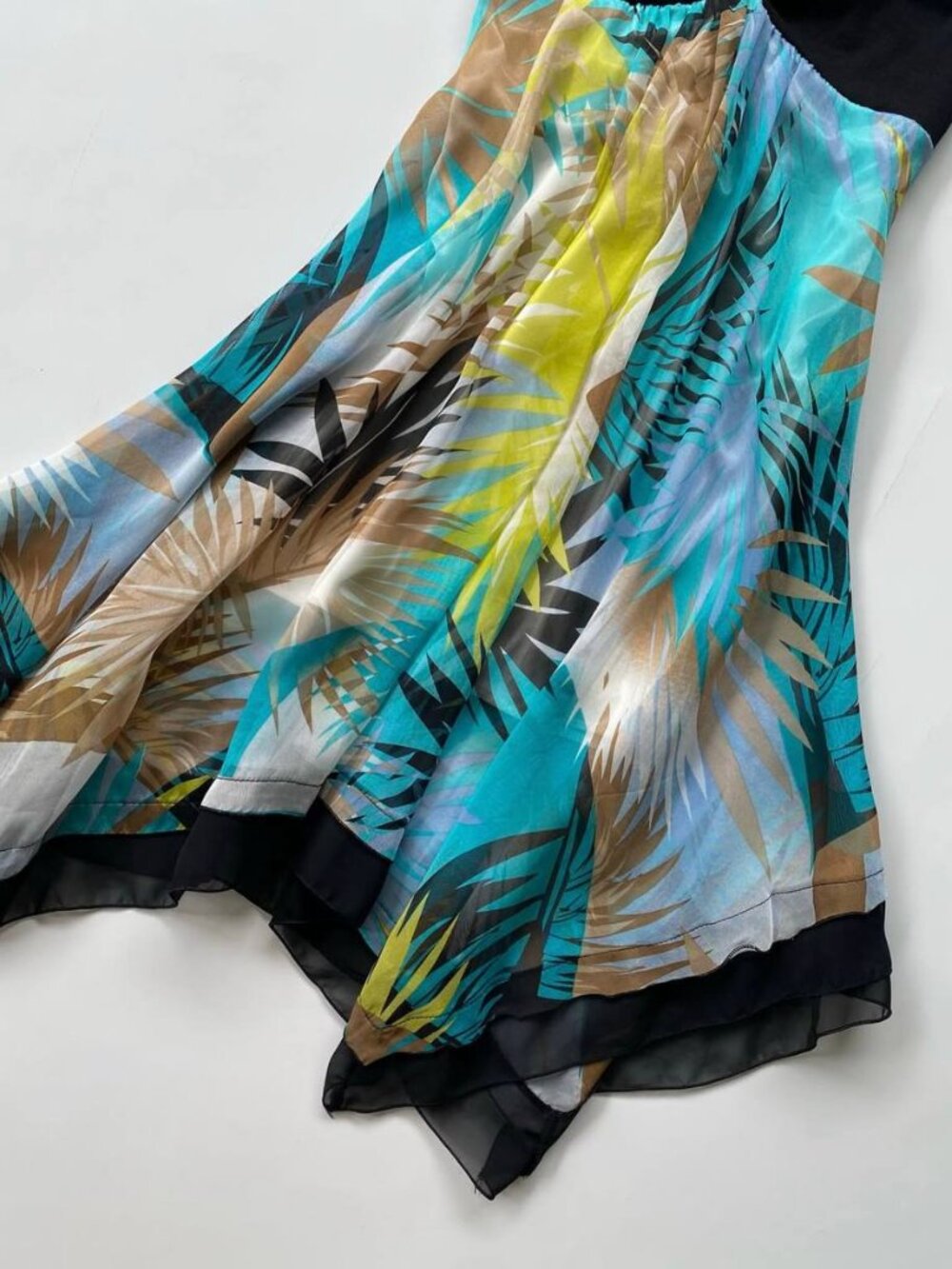 Y2K Black Strapless Tropical Print Mini Dress Colorful Ruffle Hem Party Dress - Picture 3 of 5
